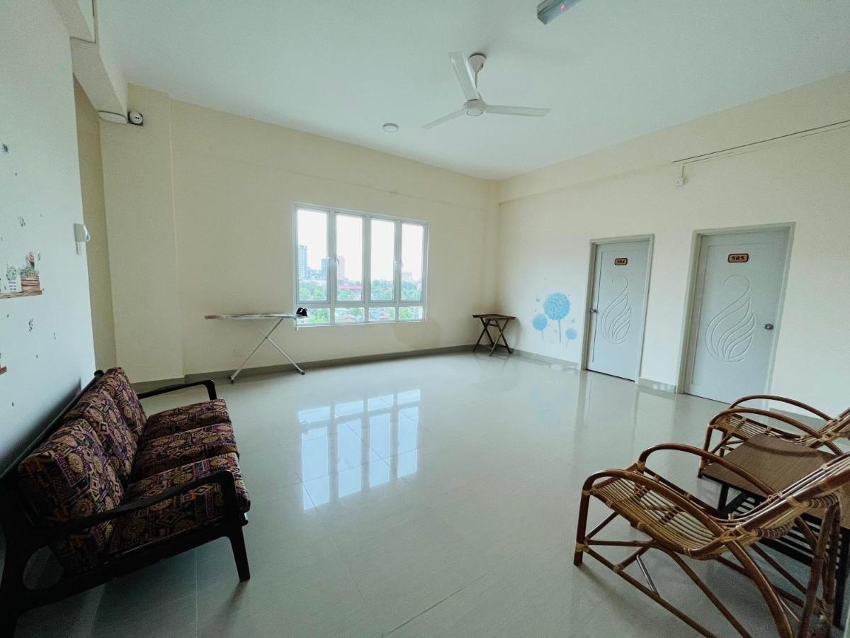 קואלה טרנגאנו Alexis Kt Roomstay מראה חיצוני תמונה